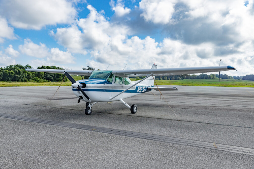 1972 Cessna 172N (N92307)